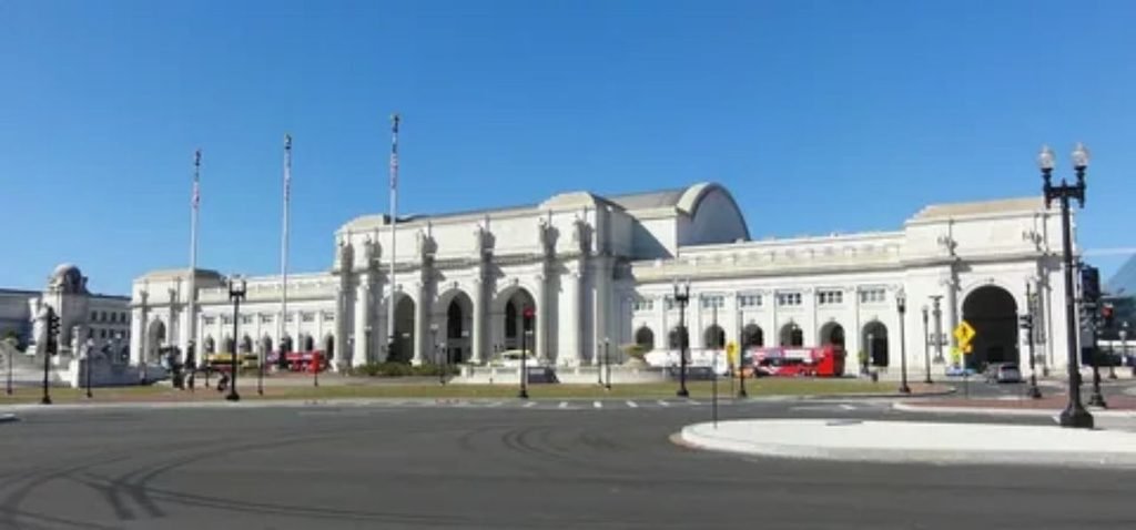 Exterior view of Washington Union Station departure hub for trains to New York City